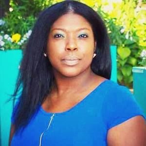 Meet your Posher, Felicia